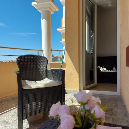 Sole Apartment