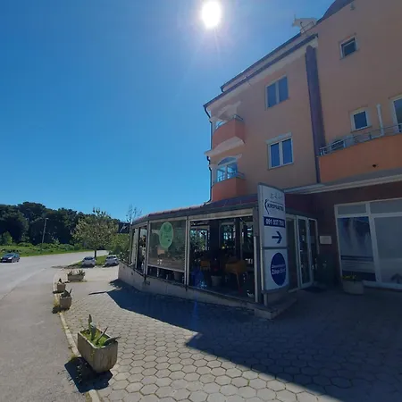 Apartment Sole Pula