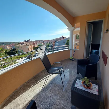 Apartment Sole